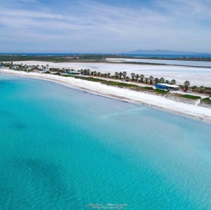Casa Sul Mare A Putzu Idu - Grazie Di Esistere Villa Luaran gambar